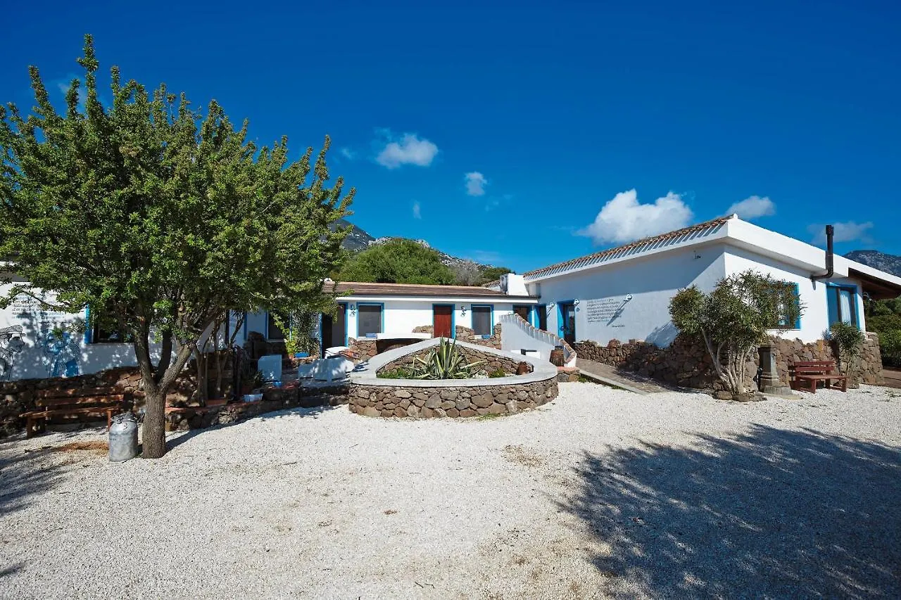 Agriturismo Codula Fuili Cala Gonone Κατάλυμα σε φάρμα